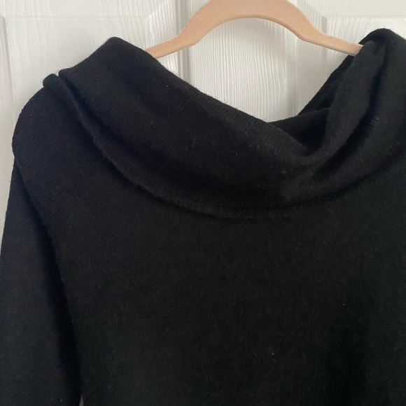 Divided Off Shoulder Sweater - Picture 2 of 3